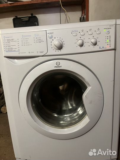 Стиральная машина indesit