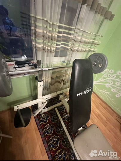 Скамья для жима и штанга