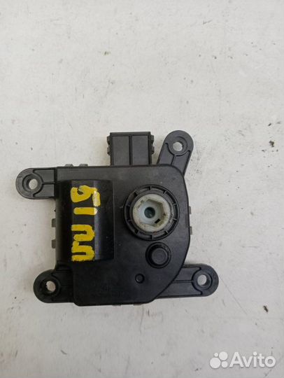 Сервопривод заслонок печки передний правый Hyundai