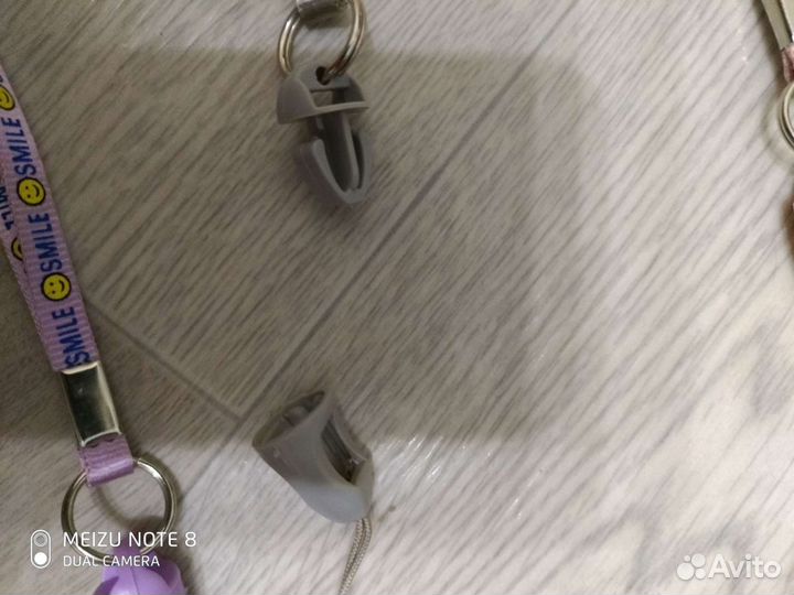 Шнурок подвеска