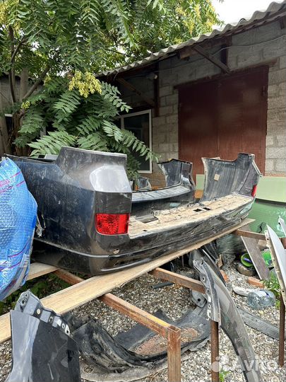 Задний бампер lc200