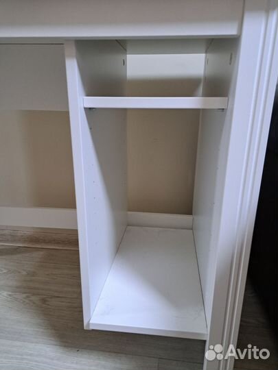 Письменный стол IKEA брусали