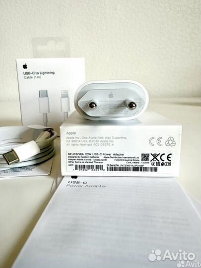 Оригинальный Блок Apple 20W+ кабель Lighting USB-C