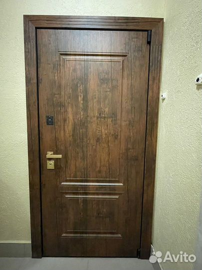 Дверь входная металлическая
