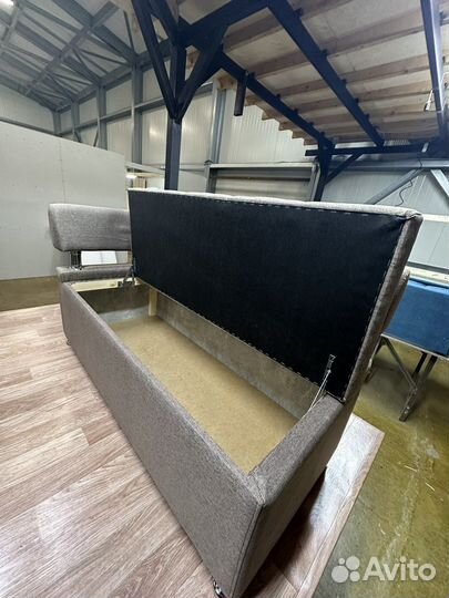 Кухонный диван