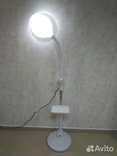 Лампа-лупа напольная большая