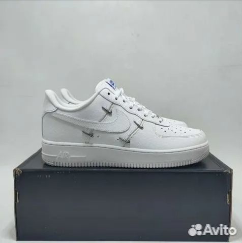 Nike AIR force 1 LX white