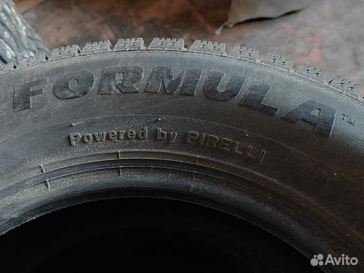 Pirelli Formula Ice 195/65 R15C 85F