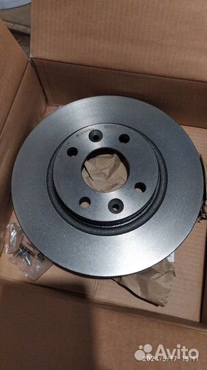 Диски тормозные Brembo 09.C285.11/ Renault Logan