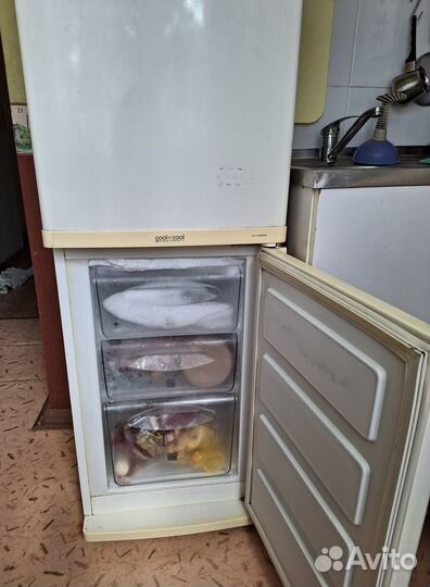 Холодильник двухкамерный бу samsung