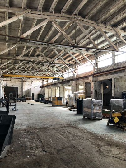 Здание, 1000 м²