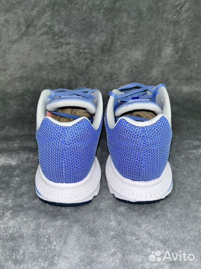 Кроссовки Nike zoom winflo 2