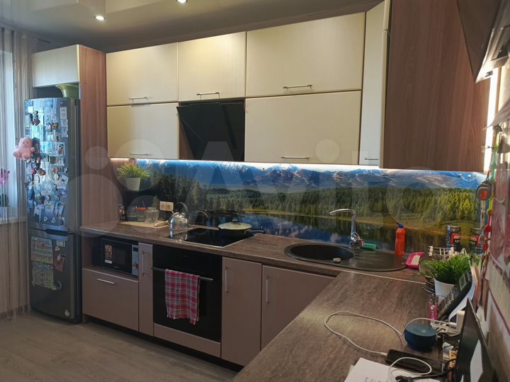 4-к. квартира, 72 м², 4/5 эт.