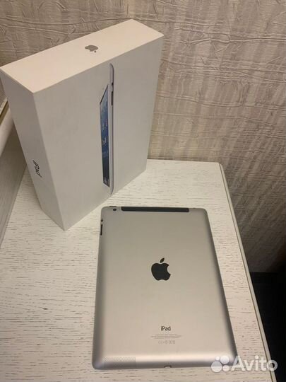 iPad wifi cellular 16 gb white