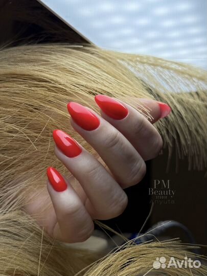 Маникюр педикюр