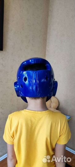 Шлем для тхэквондо с защитой маской