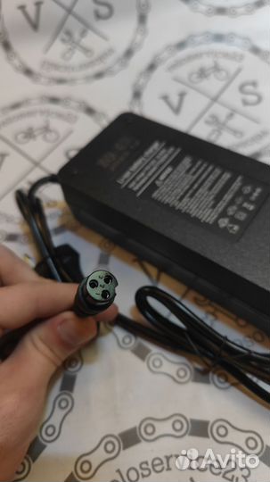 Зарядное устройство 36V (42V) 3A