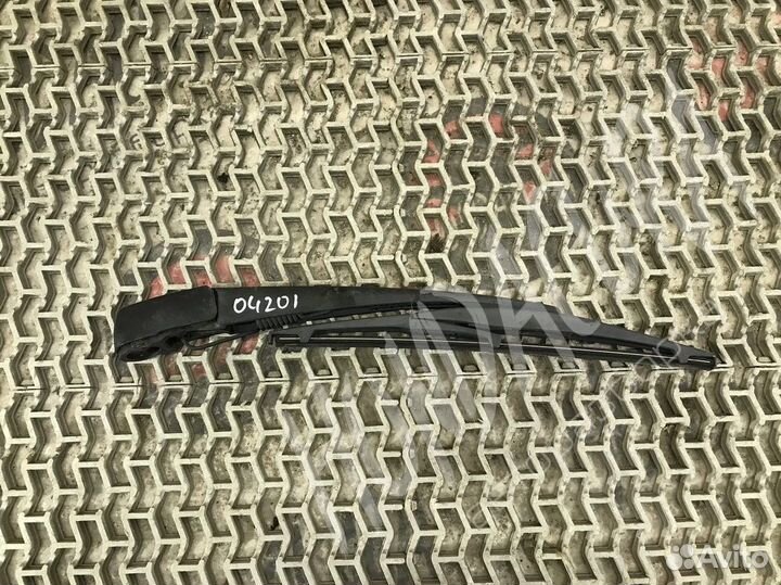 Щеткодержатель (поводок стеклоочистителя, дворник)