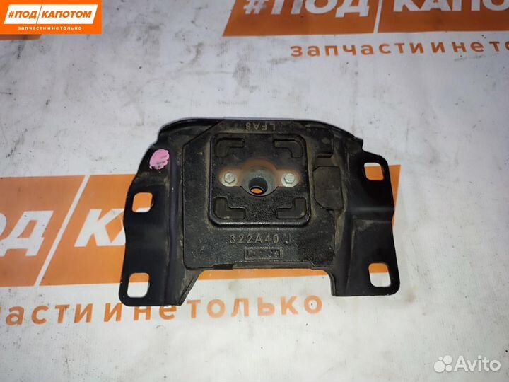 Подушка крепления двигателя правая Volvo S40 2