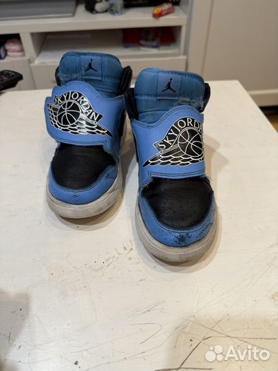 Кроссовки jordan детские