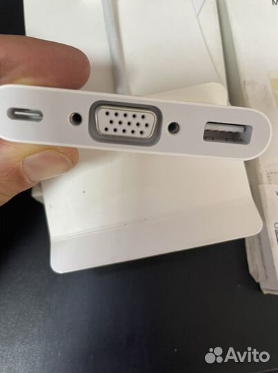 Адаптер Apple usb-c/vga mj1l2zm
