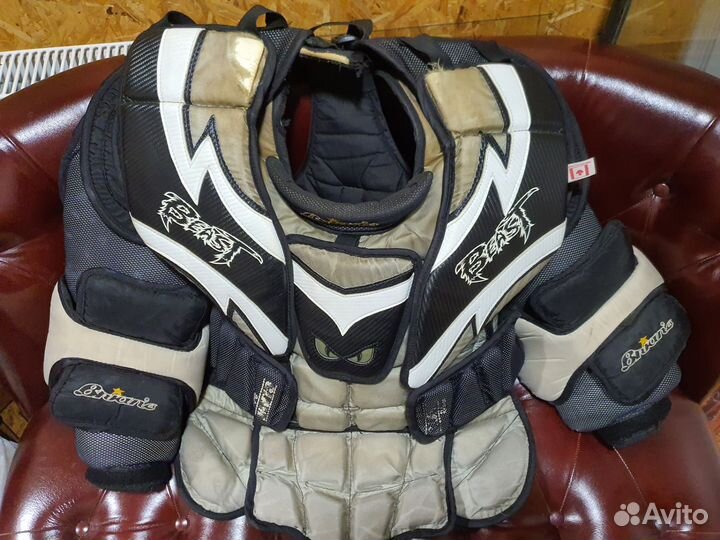 Нагрудник вратаря,Вратарские блин ловушка sr stomp