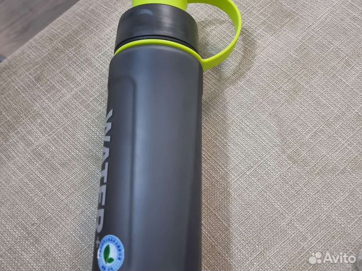 Бутылка воды