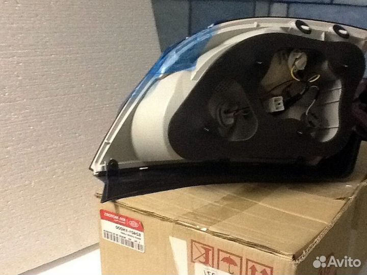 Фонарь задний правый Киа Сид Хэтчбек 2007 - 2012