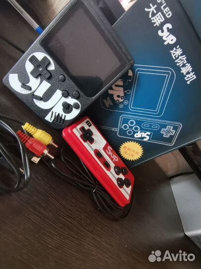 Приставка игровая карманная +джойстик