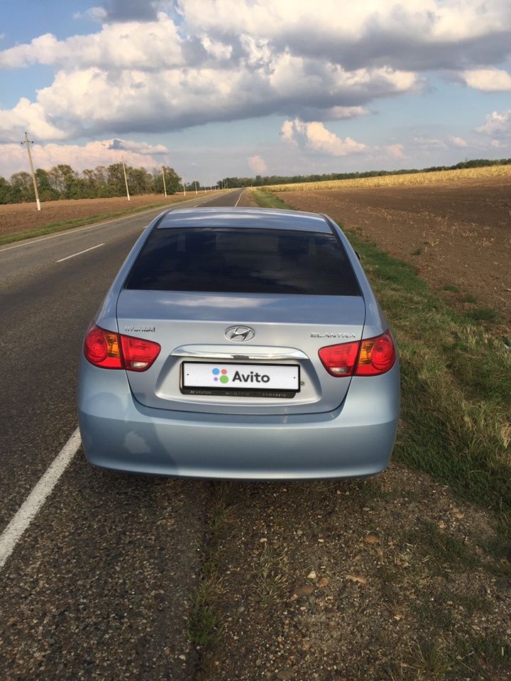 Hyundai Elantra: фото владельца