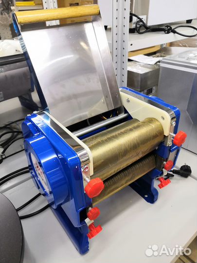 Тестораскатка лапшерезка xinxin DZM-200C