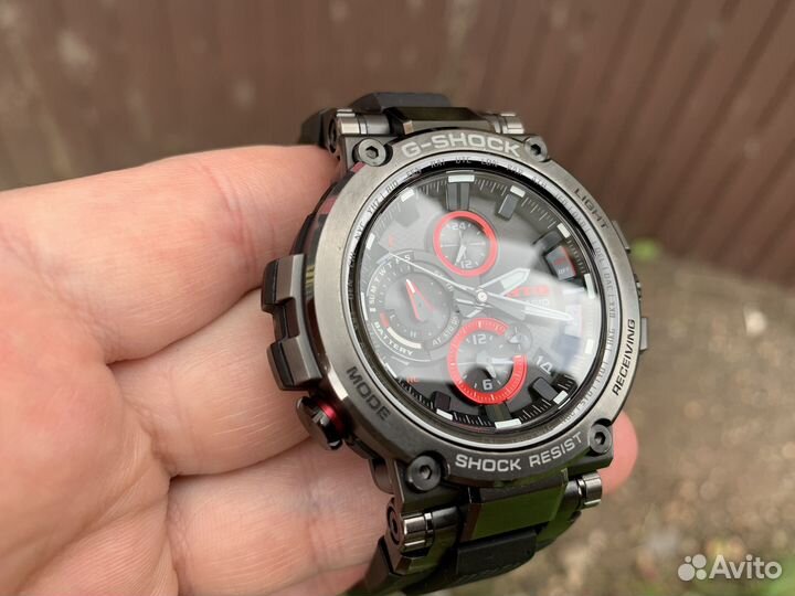 Casio G-Shock MTG-B1000B-1AER