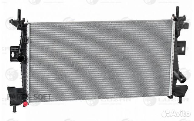Радиатор охлаждения Форд Фокус 3 1.6i/2.0i Zetec