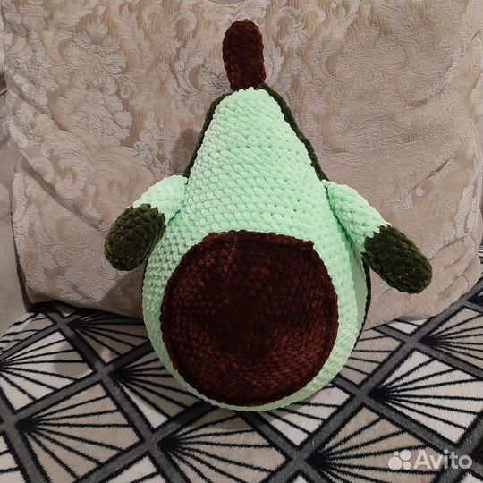 Подушка авокадо ручной работы