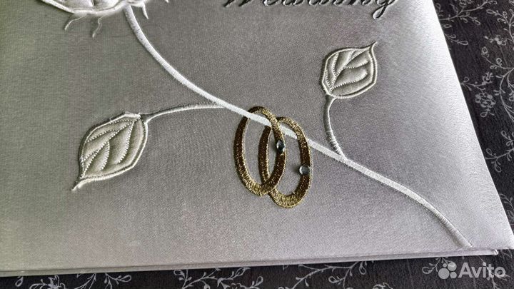 Новый свадебный фотоальбом