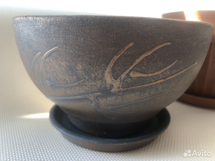 Горшок для цветов глиняный