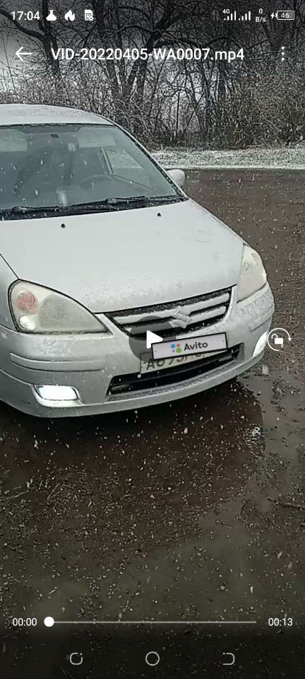Suzuki Liana: фото владельца