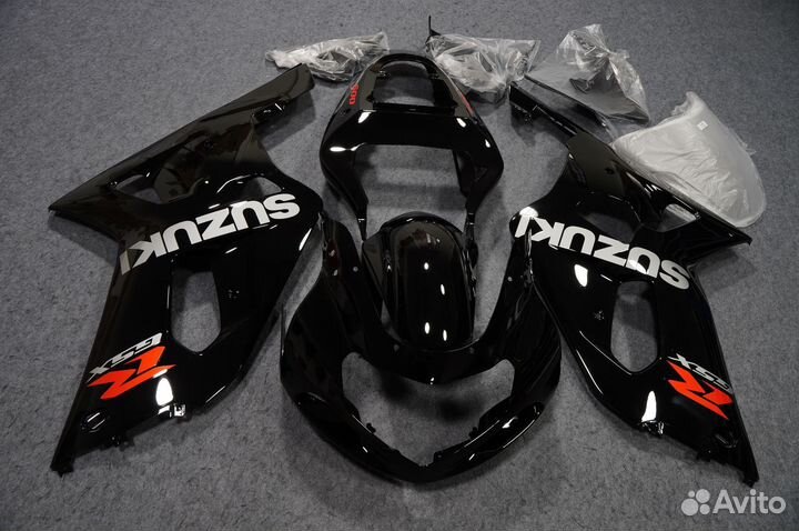 Комплект пластика на Suzuki GSX-R600/750 2000-2003