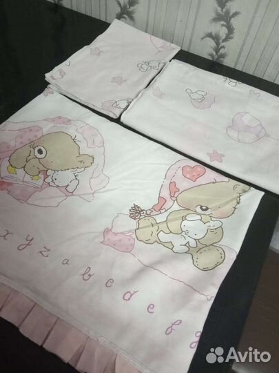 Набор постельного белья на детскую кроватку