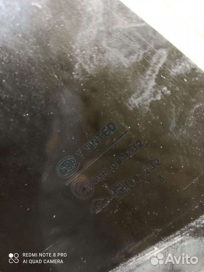 Стекло двери задней правой Renault Logan 1