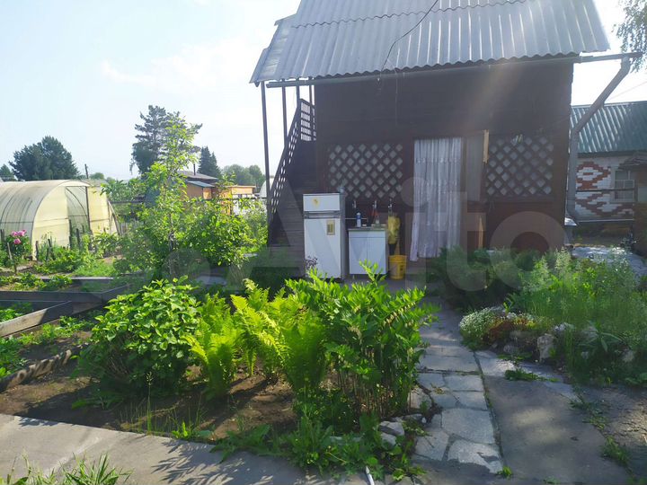 Дача 12 м² на участке 5,5 сот.