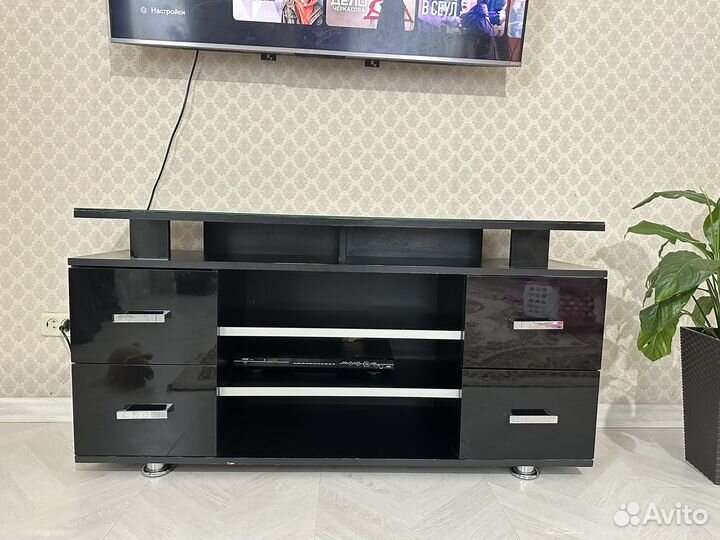 Тумба под телевизор бу