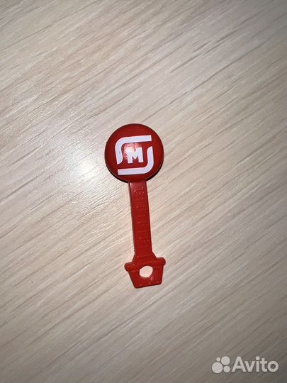 Магнит скрепыш новый