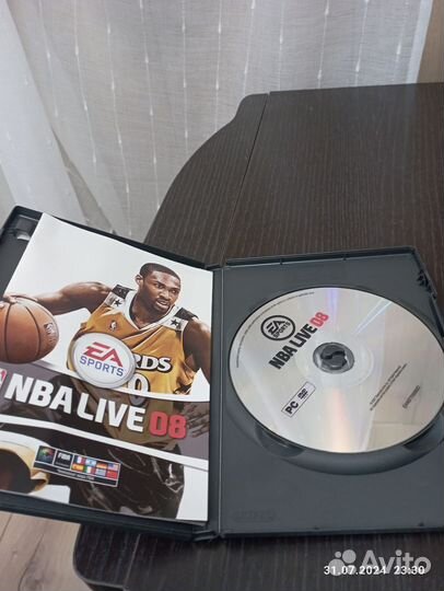 Компьютерная игра NBA live 08