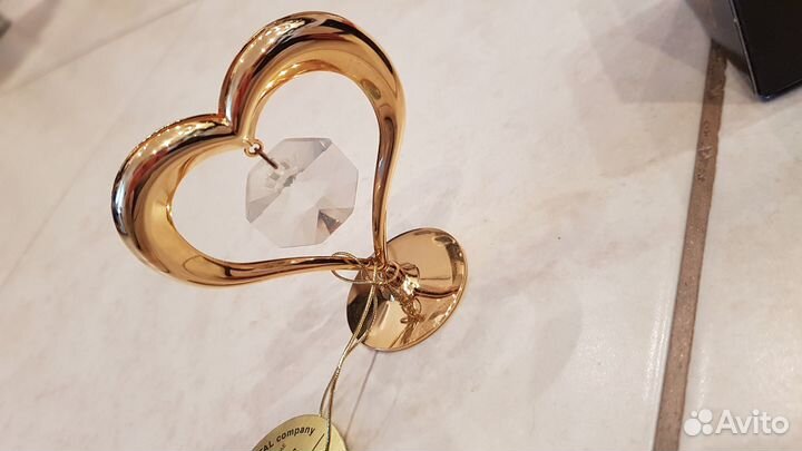 Позолоченная Фигурка с кристаллами Сваровски