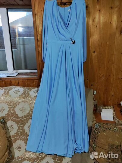 Вечернее платье