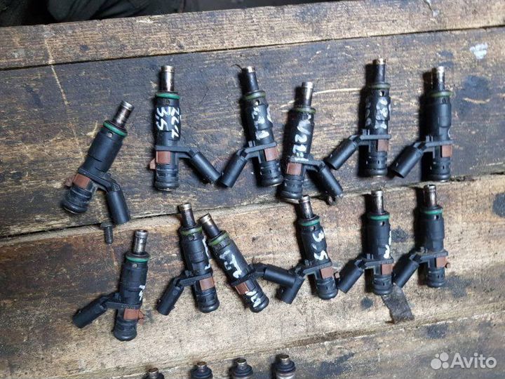 Топливная форсунка Mercedes S W221 3.5 М272 2008