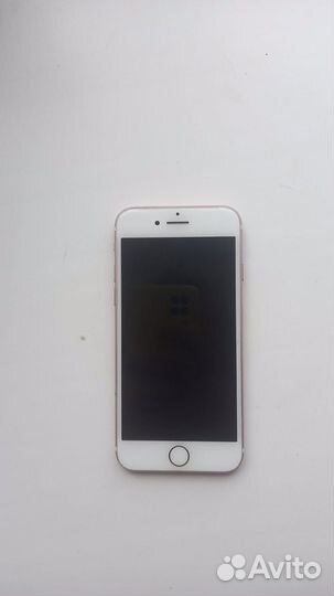 iPhone 7, 32 ГБ
