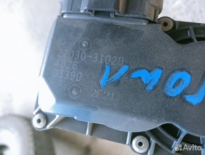 Дроссельная заслонка Toyota Crown Athlete GRS182