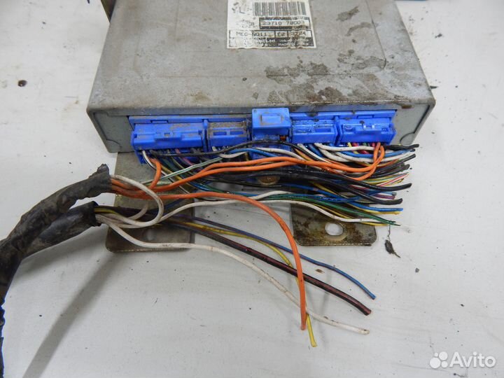 Блок управления двигателем Nissan Sunny N14